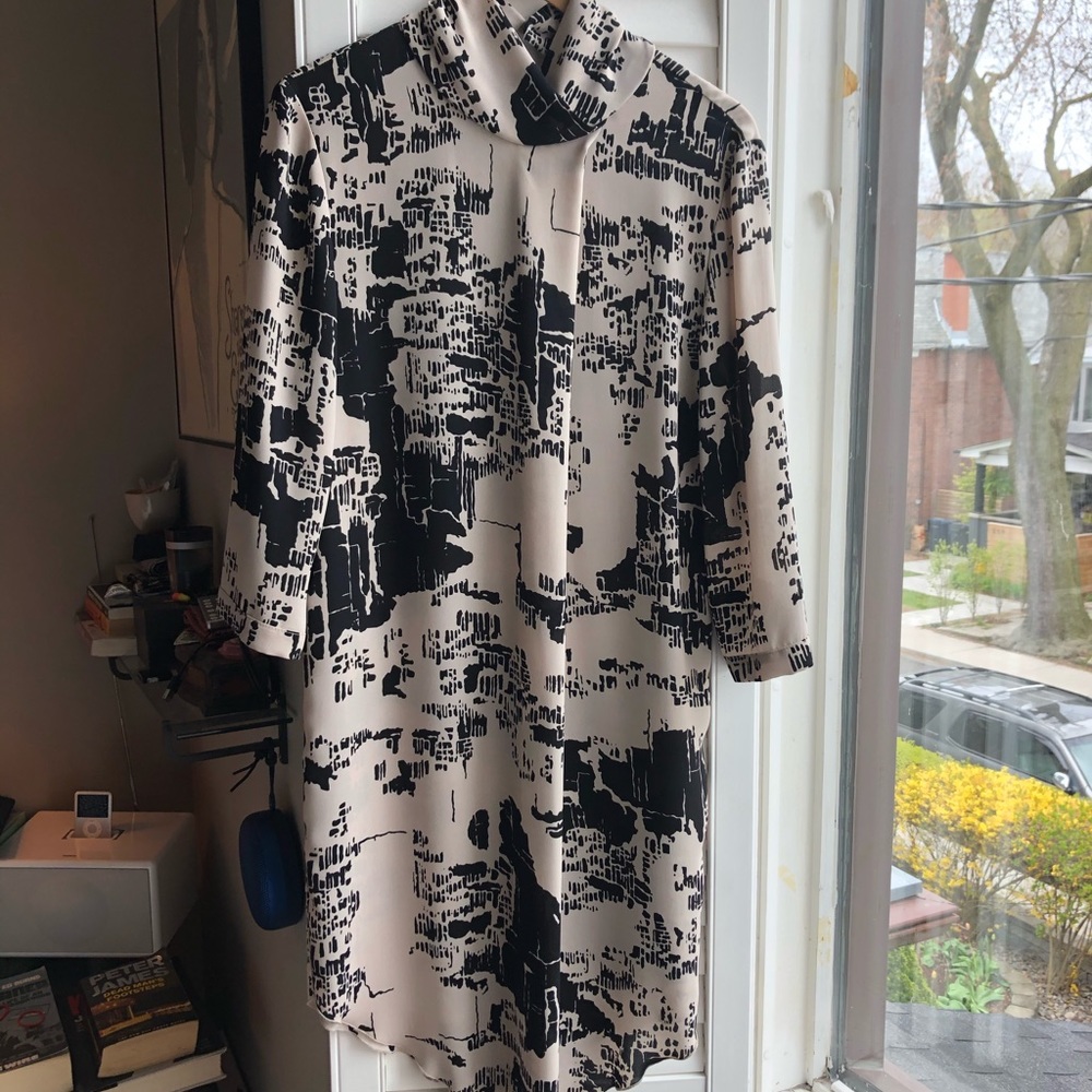 Eve Gravel dress